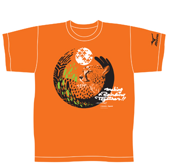 オレンジ色 Tシャツ