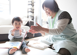 38％のひとり親の子どもが病気のときもひとりぼっち。だからノーベルが寄り添います