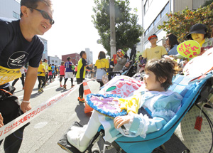 【大会当日】10kmごとに難病の子どもと家族があなたを応援！