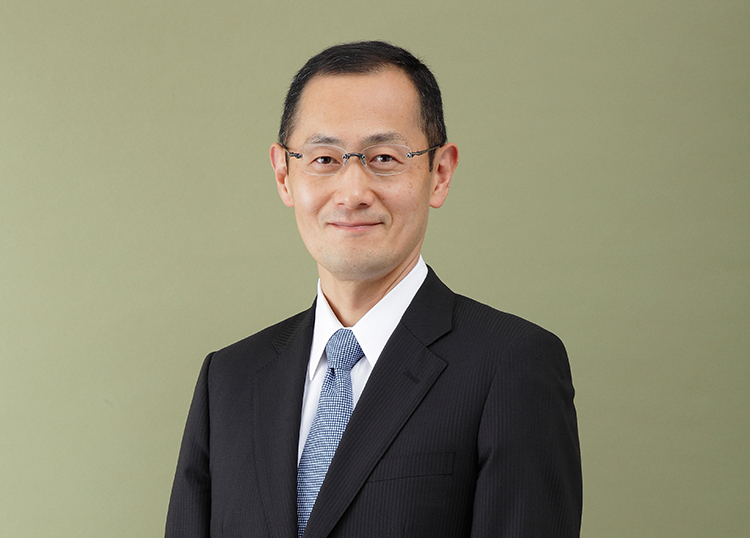 Professor Shinya Yamanaka who works at CiRA as director