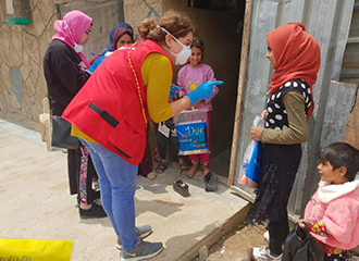 避難生活をするシリアの子どもたちへの支援活動（レバノン）