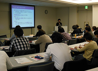 大阪での心理社会的支援の専門家向けの研修