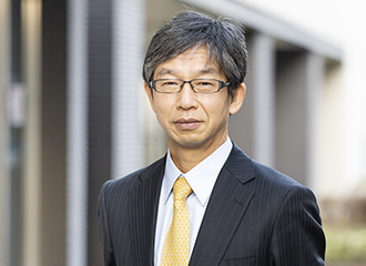 研究所長を務める髙橋淳教授