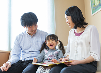 病気のお子さんとご家族の笑顔のために私たちは活動しています