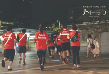 赤いTシャツがトレードマークの取り組みです